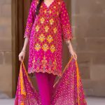 Buy online this Fuchsia 3 piece ready to wear embroidered Banjara Extand Pakistan dress by Zeen Cambridge Eid Collection 2017 - Pakistan Pret Wear