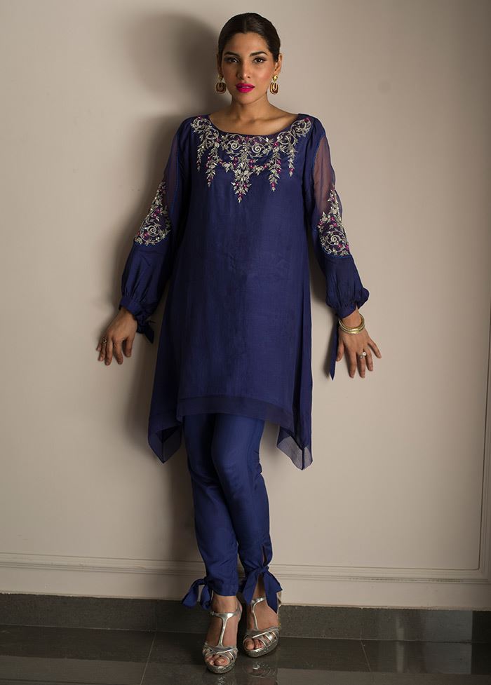 Refreshing blue Pakistani ready to wear dress by Deepak Perwani luxury dresses 2018