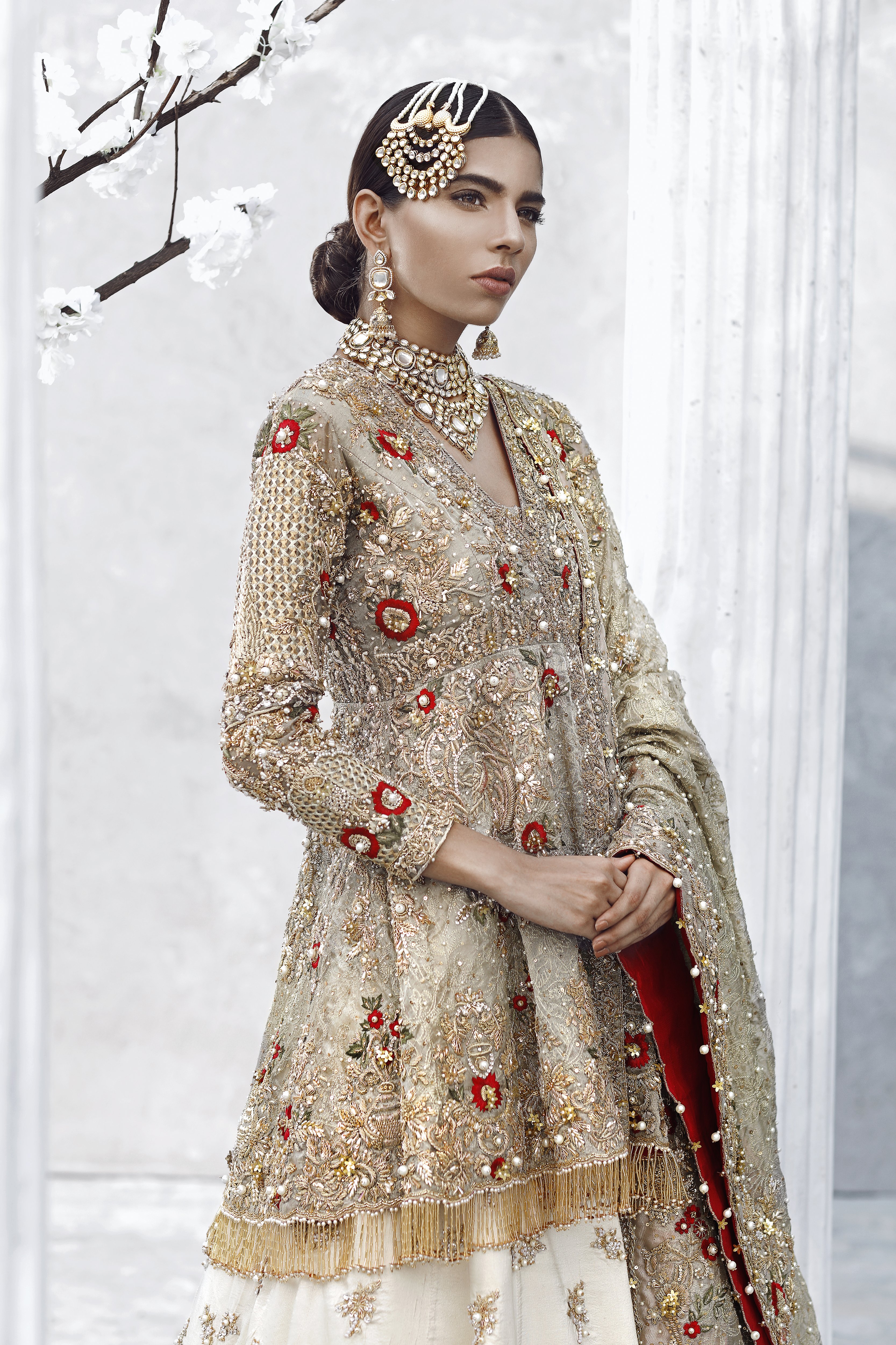 Tradition green Pakistani bridal dress by Asian wedding dresses online