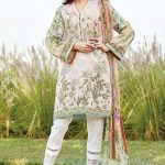An ethnic Pakistani ensemble from Summer’18 collection by Baroque Isabella lawn Collection 2018
