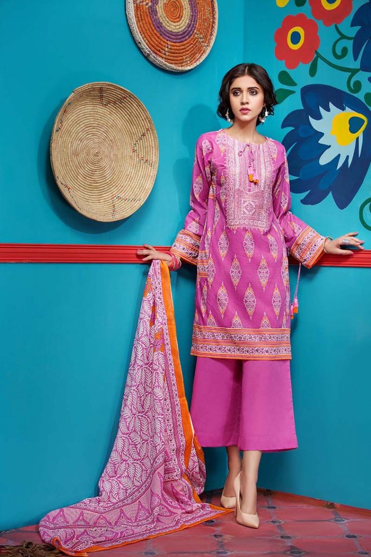 Contemporary yet uber chic pink inspired two piece unstitched lawn dress by Gul Ahmed printed dresses 2018