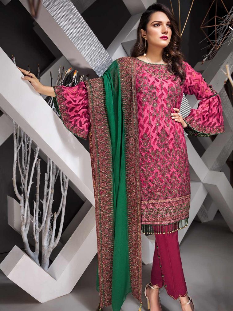 Pink traditional style dress by Eden Robe eid collection