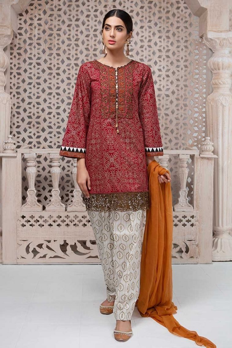 Maria B Lawn 2019 Features Embroidered Pakistani Suit Featuring Short Shirt & Printed Patiala Shalwar