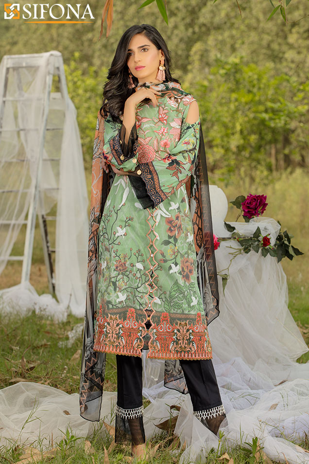 Ravishing and stylish light green embroidered Pakistani eid dress by Sifona